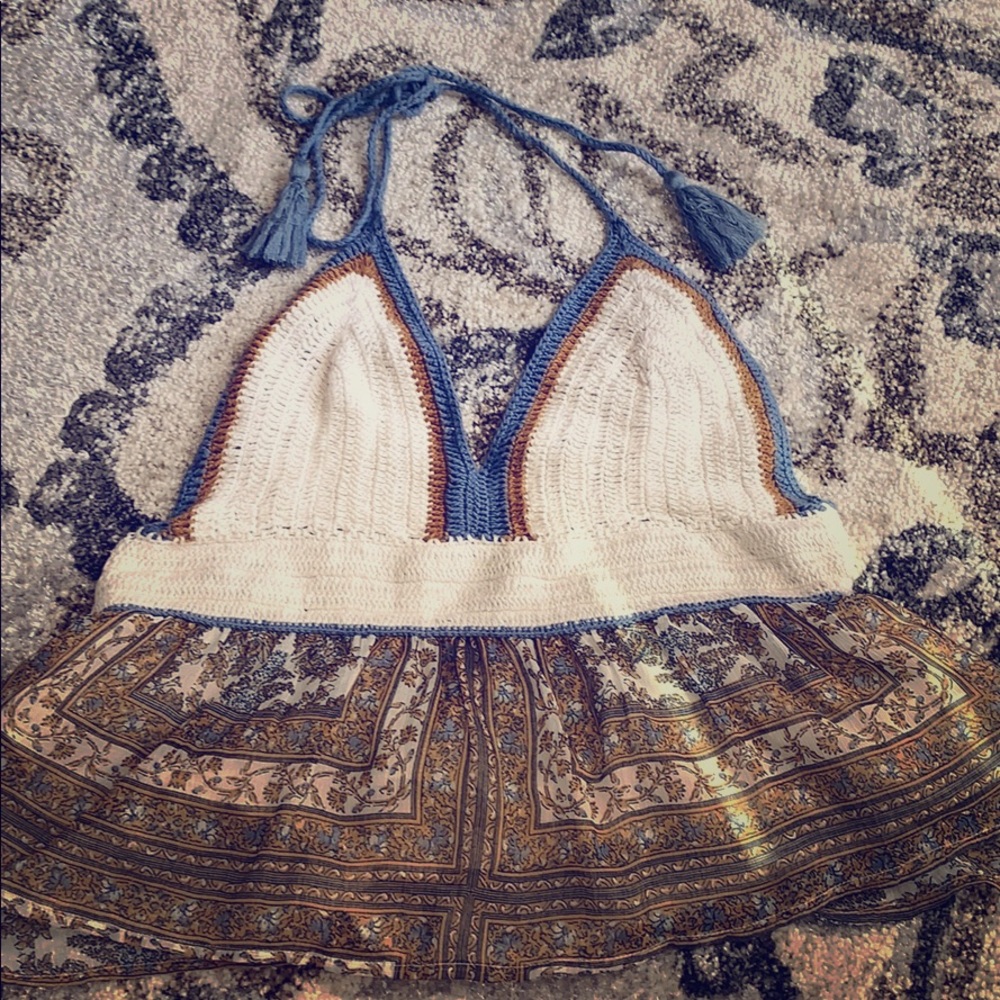 COPY - CUTE HALTER TOP